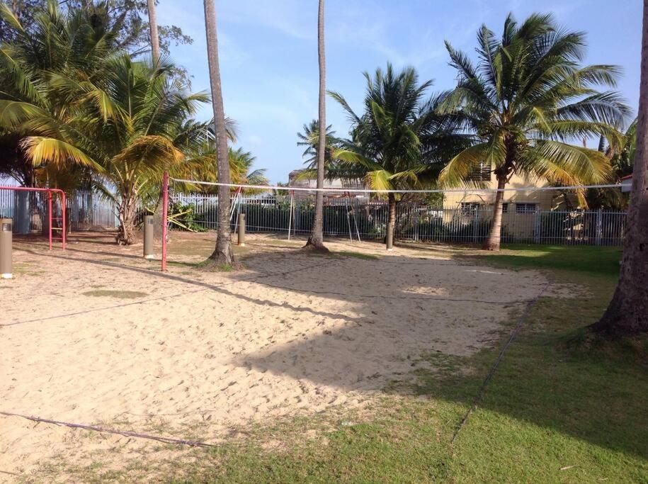 Villas Del Mar Beach Resort Loiza Exterior photo